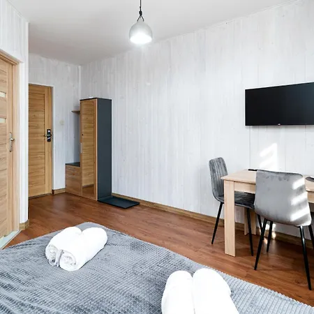 Eleven Guest house *