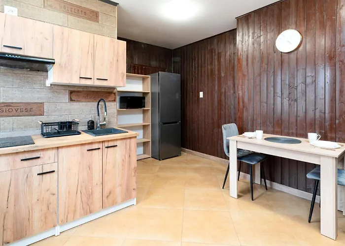 Eleven 3* 카르파츠